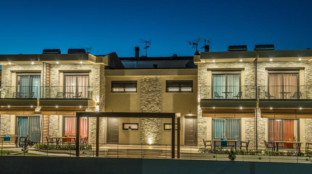 Paradise Maisonettes เนโอสมาร์มาราส ภายนอก รูปภาพ