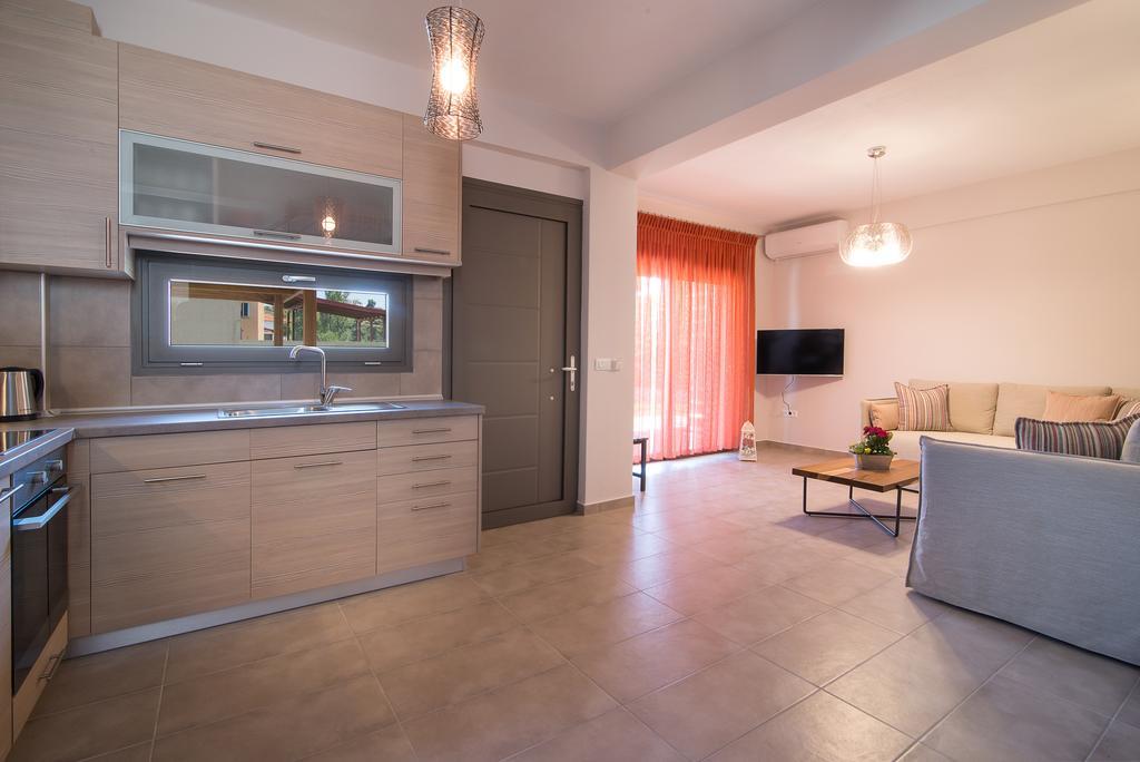 Paradise Maisonettes เนโอสมาร์มาราส ภายนอก รูปภาพ