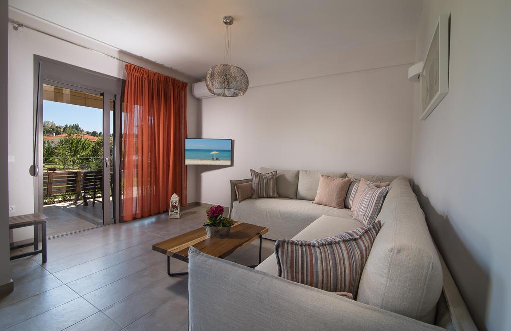 Paradise Maisonettes เนโอสมาร์มาราส ภายนอก รูปภาพ